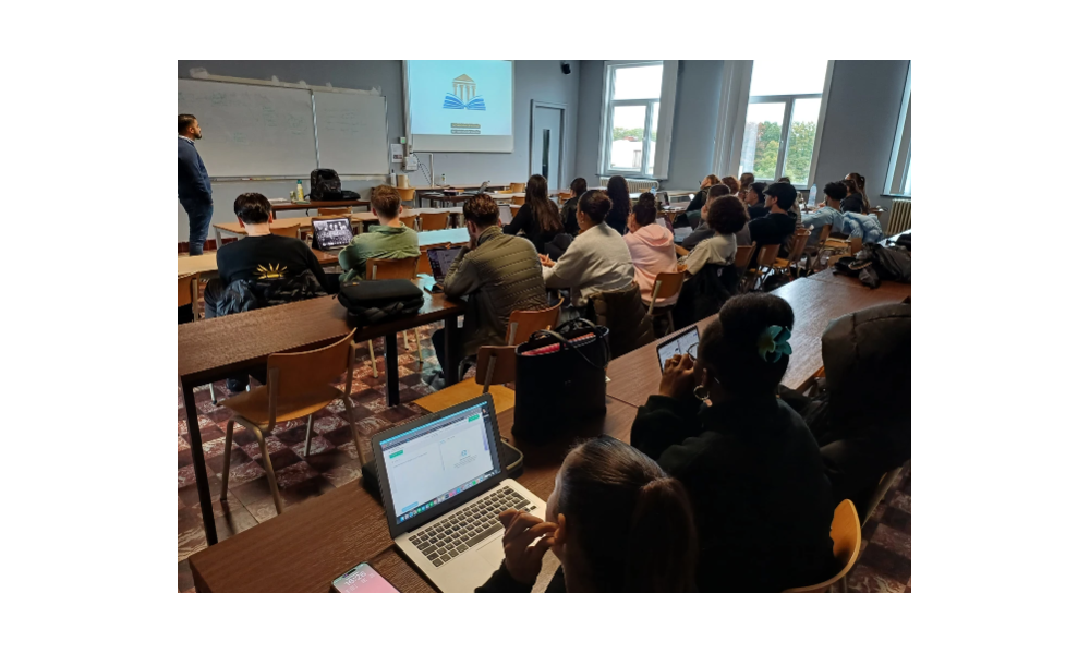 Oral intervention in front of Marketing students at HELHa La Louvière (14/10/2024)