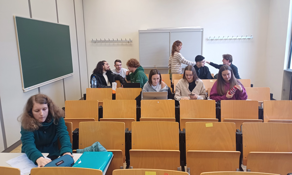 Presentatie, uitwisselingen en degustatie met de UMons studenten in Human Ressources (16/11/23) 